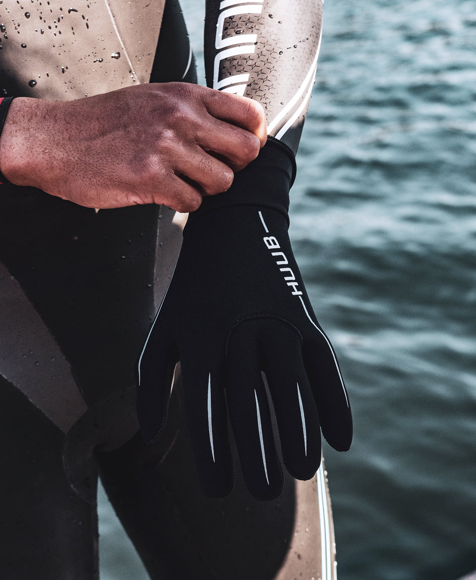 HUUB Neoprene Swim Gloves, 3mm thermal gloves for open water swimming and triathlon