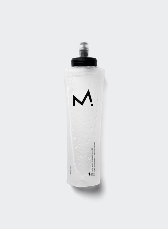 Maurten Drinkflask 550 ml, stainless steel water bottle with screw cap and ergonomic design for hydration during activities
